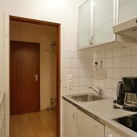 Viktoriastrasse 5 D Thomsen 806 * Бюзум